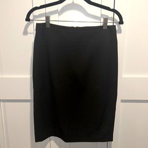 NWT WHBM black skirt Sz 6P